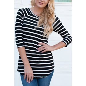 Black and white striped 3/4 sleeve tunic